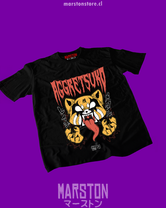 Polera negra de Aggretsuko