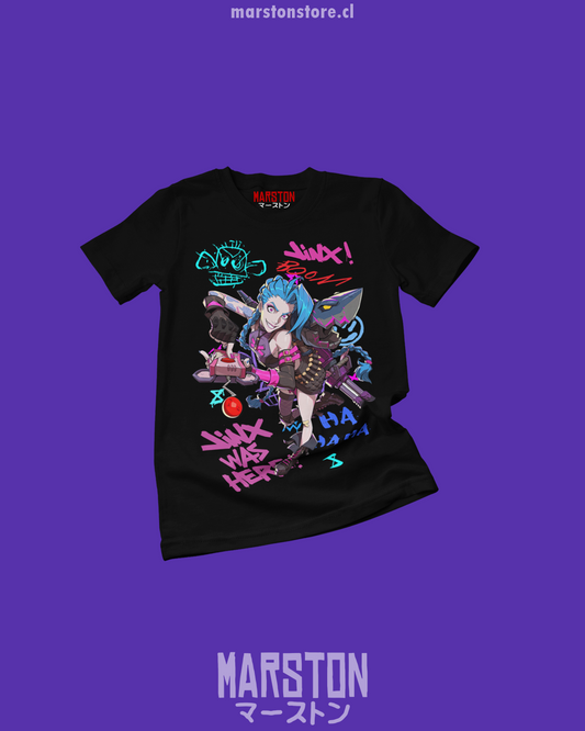 Polera negra de Arcane con Jinx