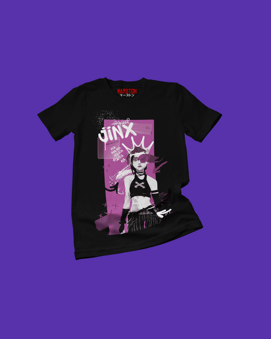 Polera negra de Arcane con Jinx