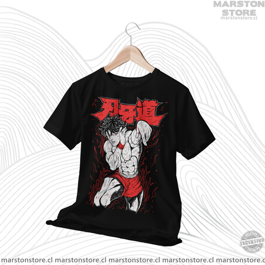 Polera negra de Baki