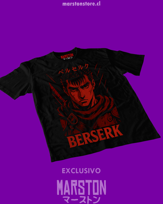 Polera negra de Berserk con diseño de Guts