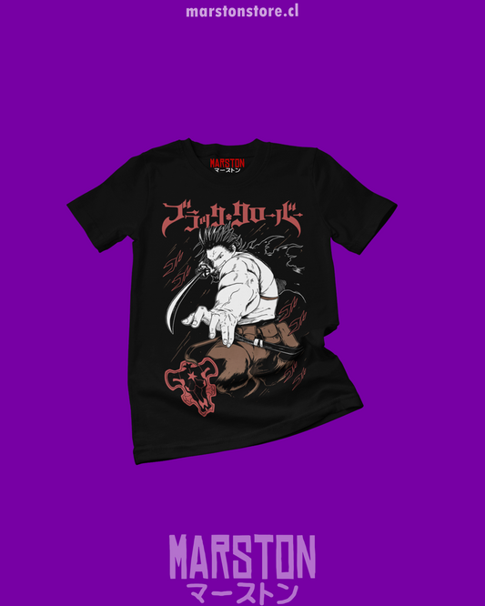 Polera negra de Black Clover