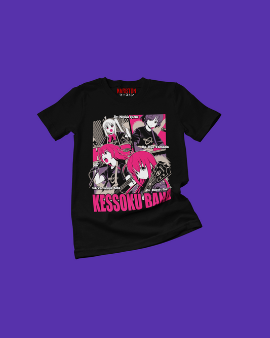 Polera negra de Bocchi the Rock! con diseño anime