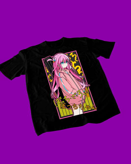 Polera negra de Bocchi the Rock! con Hitori Gotoh