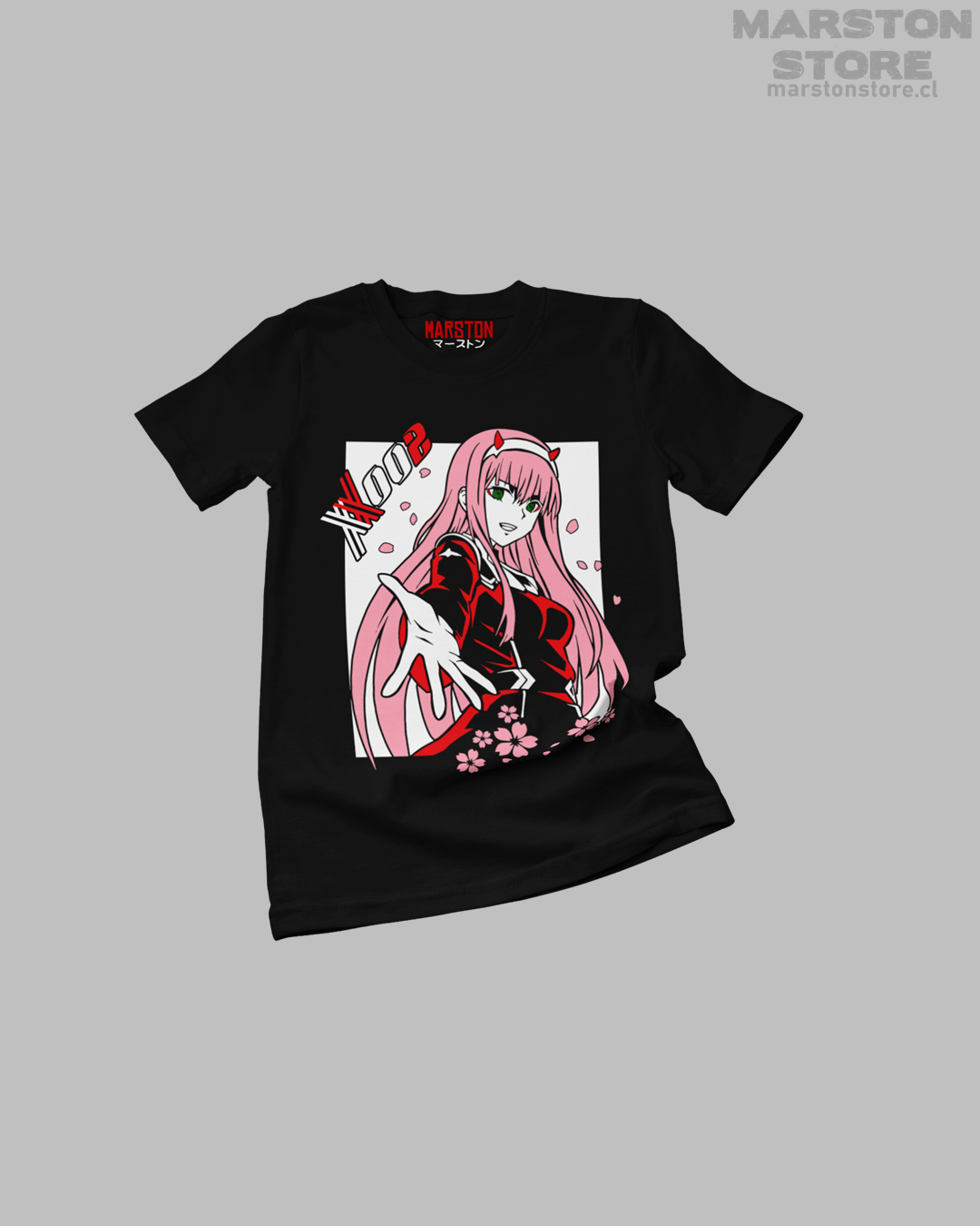 Polera negra de Darling in the Franxx con Zero Two
