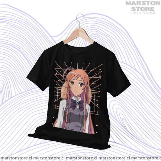 Polera negra de Hataraku Maou-sama! con Emi Yusa