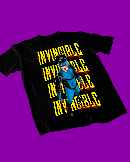 Polera negra de Invincible