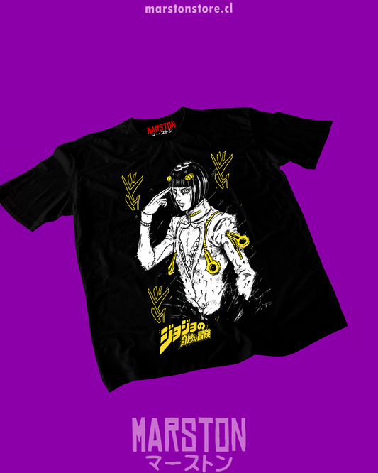 Polera negra de JoJo's Bizarre Adventure con Bruno Bucciarati