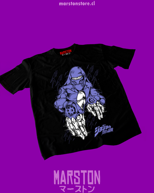 Polera negra de JoJo's Bizarre Adventure con diseño anime