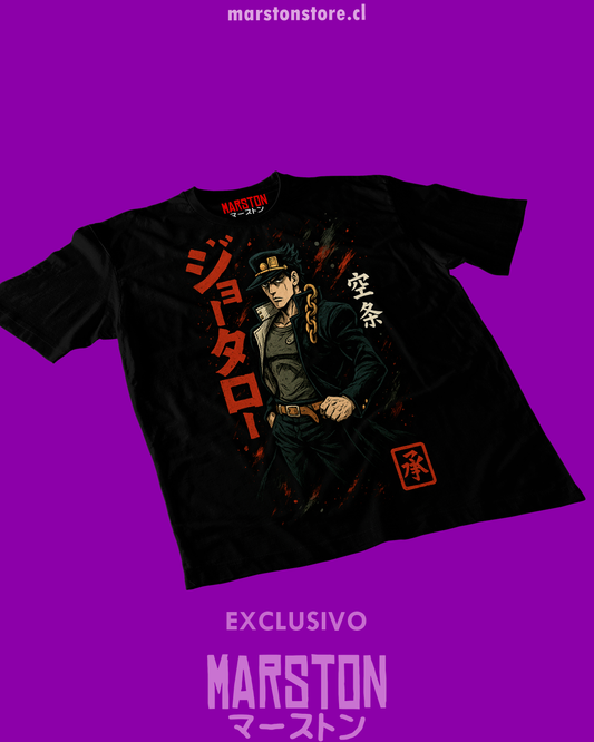 Polera negra de JoJo's Bizarre Adventure con Jotaro Kujo