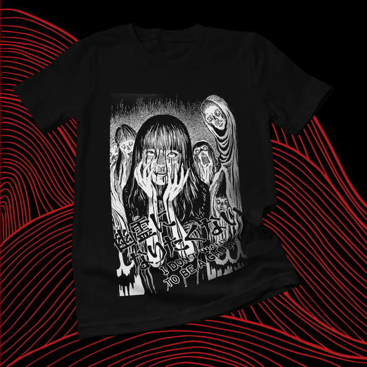 Polera negra de Junji Ito con diseño de manga de terror