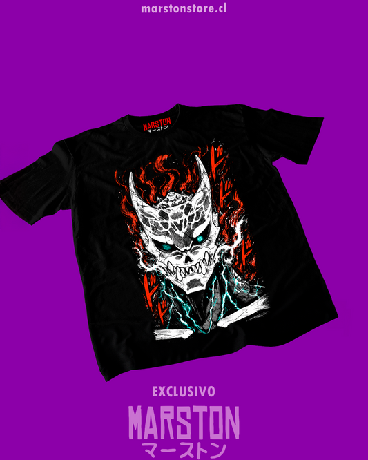 Polera negra de Kaiju No. 8
