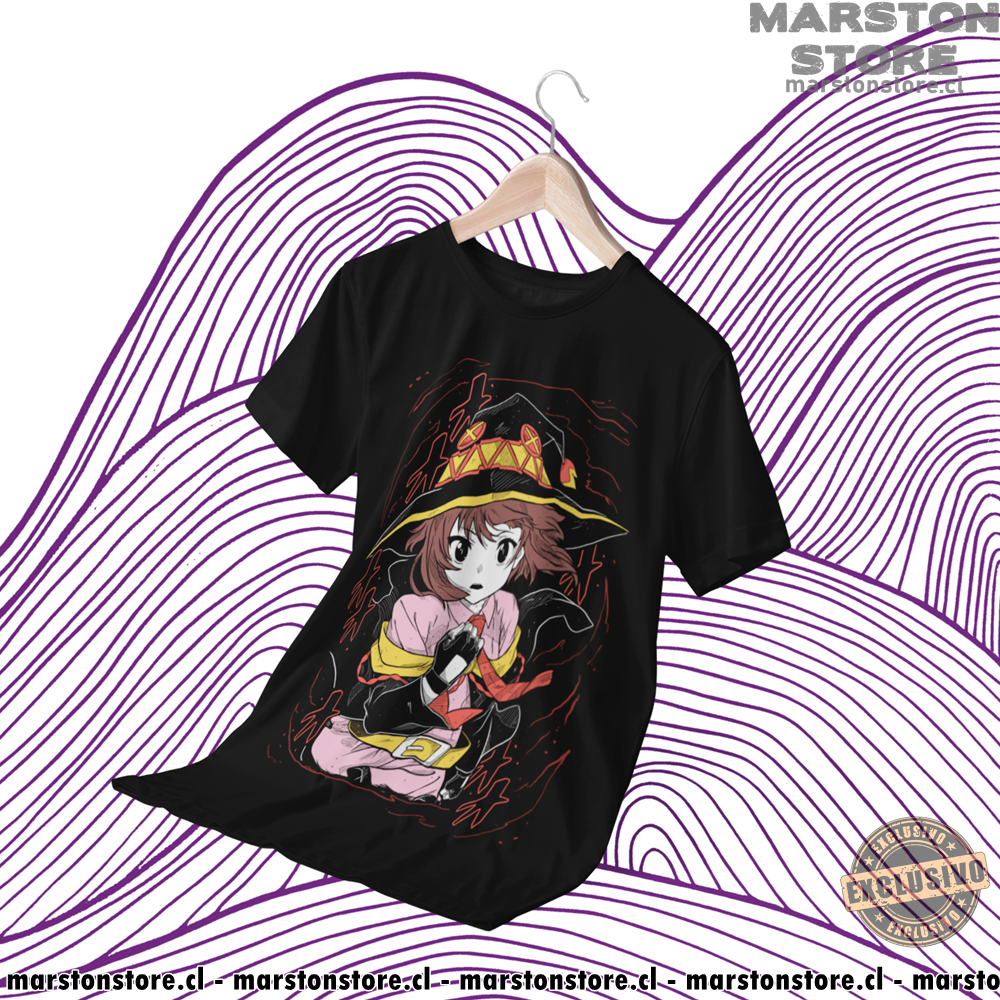 Polera negra de KonoSuba con Megumin