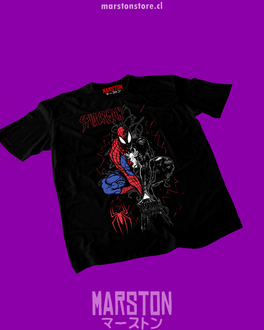 Polera negra de Marvel con Spider-Man y Venom