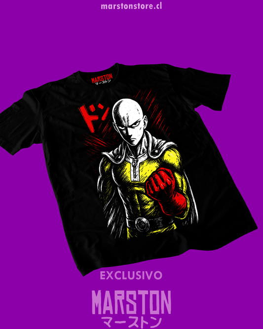 Polera negra de One Punch Man con Saitama
