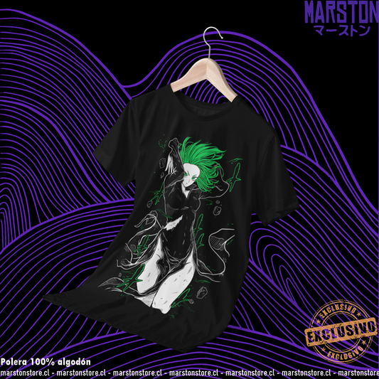 Polera negra de One Punch Man con Tatsumaki