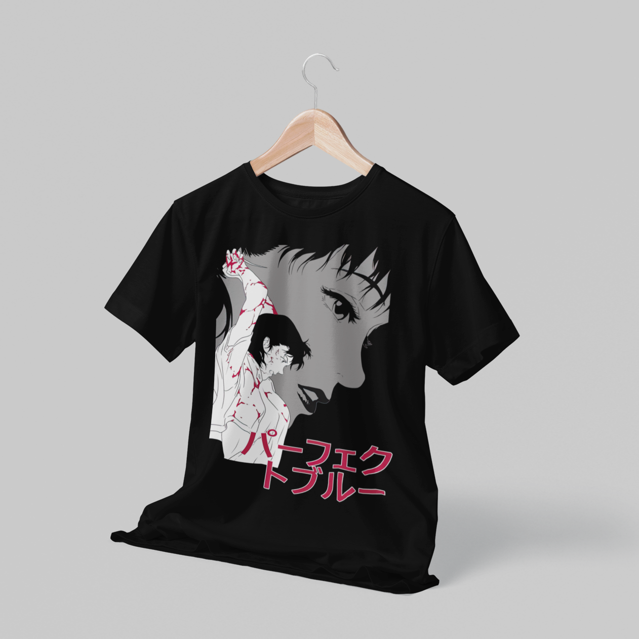 Polera negra de Perfect Blue