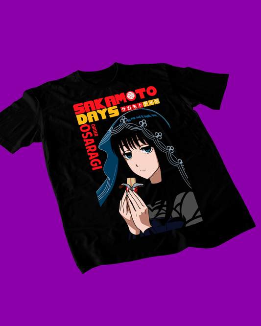 Polera negra de Sakamoto Days con Osaragi
