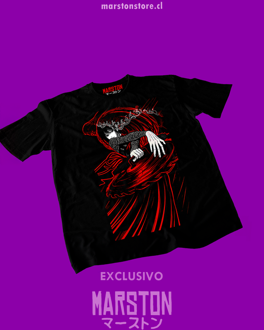Polera negra de Sakamoto Days con Osaragi