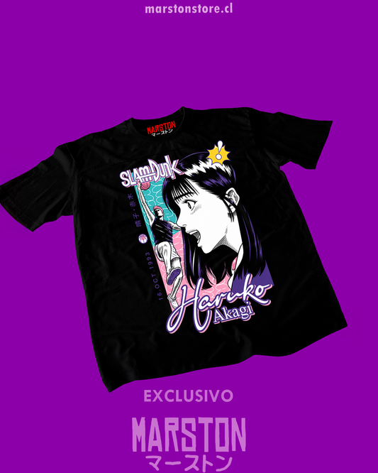 Polera negra de Slam Dunk con Haruko Akagi