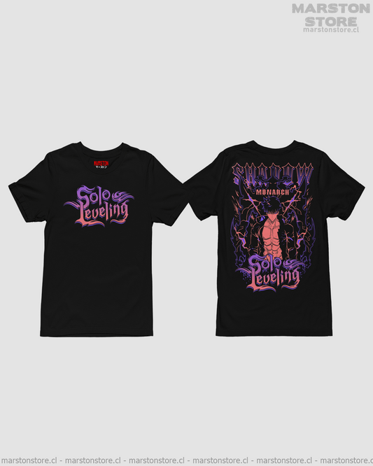 Polera negra de Solo Leveling con diseño anime