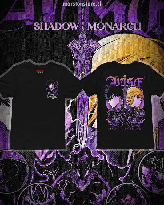 Polera negra de Solo Leveling con diseño anime