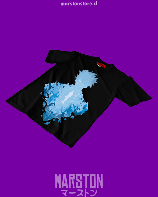Polera negra de Solo Leveling con diseño anime