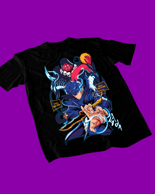 Polera negra de Solo Leveling con diseño anime