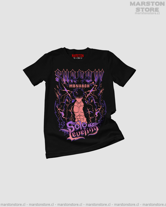 Polera negra de Solo Leveling con diseño anime versión 1