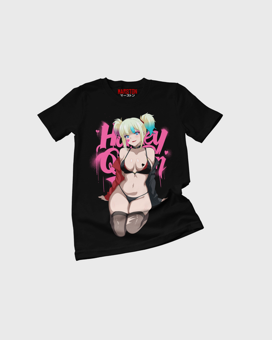 Polera negra de Suicide Squad ISEKAI con Harley Quinn