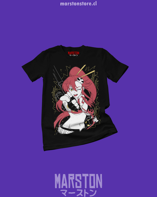 Polera negra de Tengen Toppa Gurren Lagann con Yoko Littner