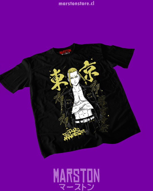 Polera negra de Tokyo Revengers con Ken Ryuguji (Draken)