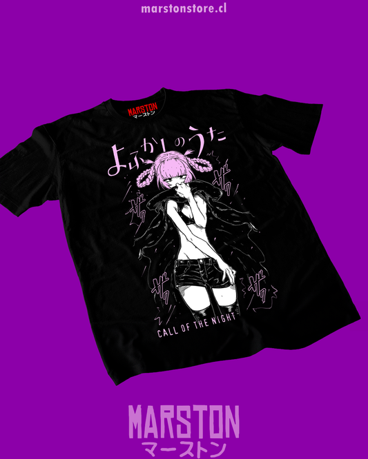 Polera negra de Yofukashi no Uta con Nazuna Nanakusa