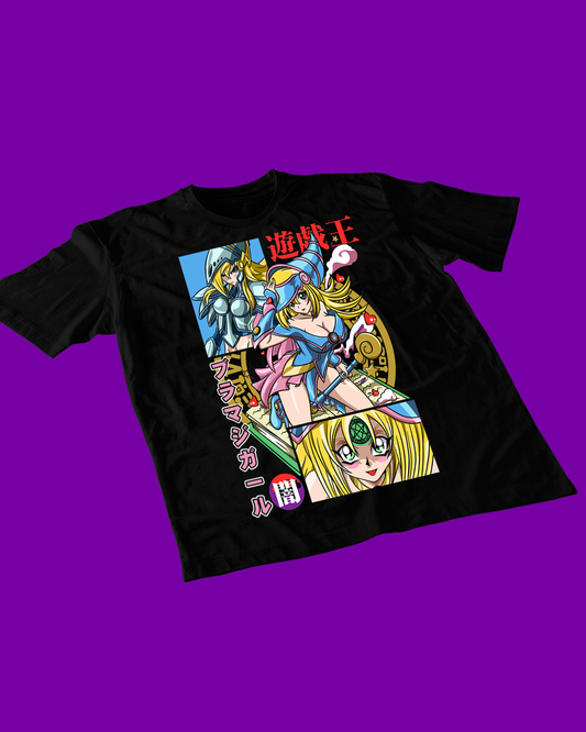 Polera negra de Yu-Gi-Oh! con Maga Oscura