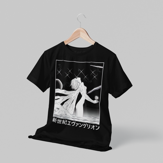 Polera negra Neon Genesis Evangelion con diseño inspirado en el anime