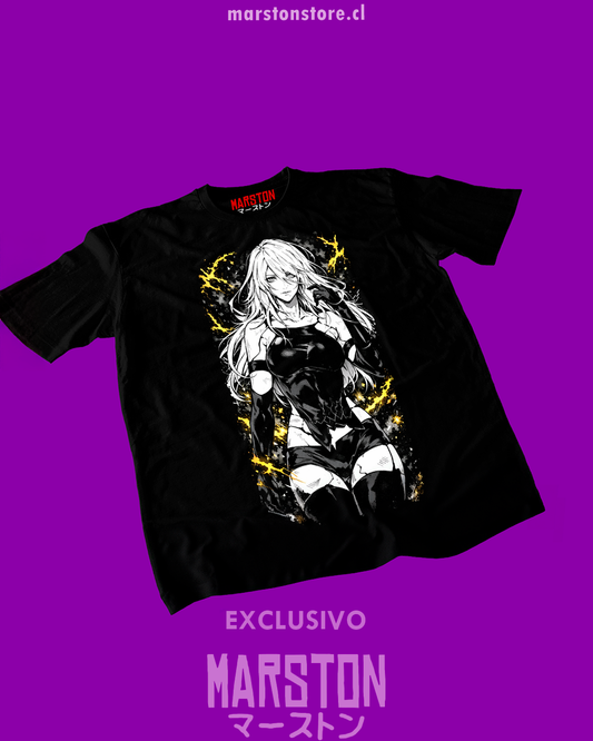 Polera negra NieR: Automata con diseño de A2
