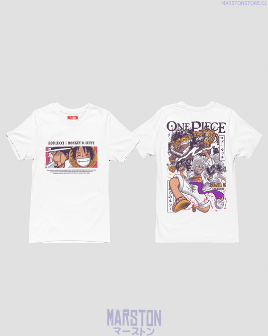 Polera blanca One Piece con Monkey D. Luffy en Gear 5 contra Rob Lucci