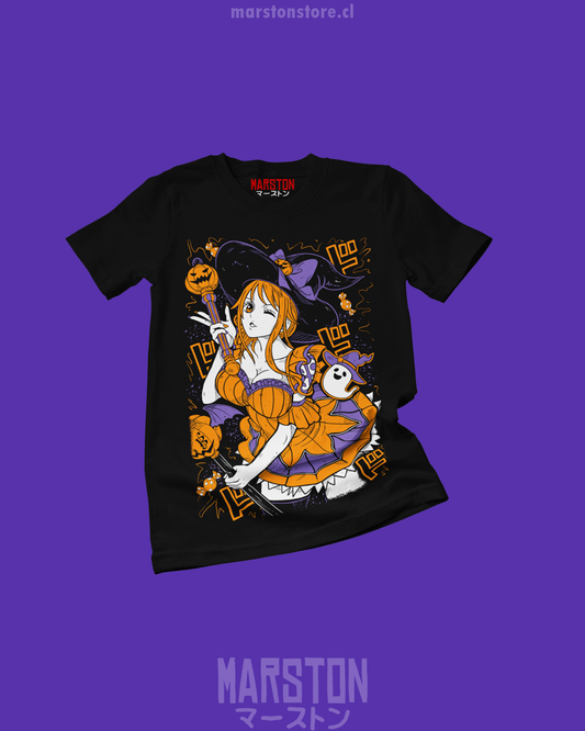 Polera negra One Piece con Nami en diseño de Halloween