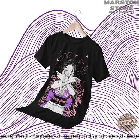 Polera negra One Piece con diseño de Nico Robin