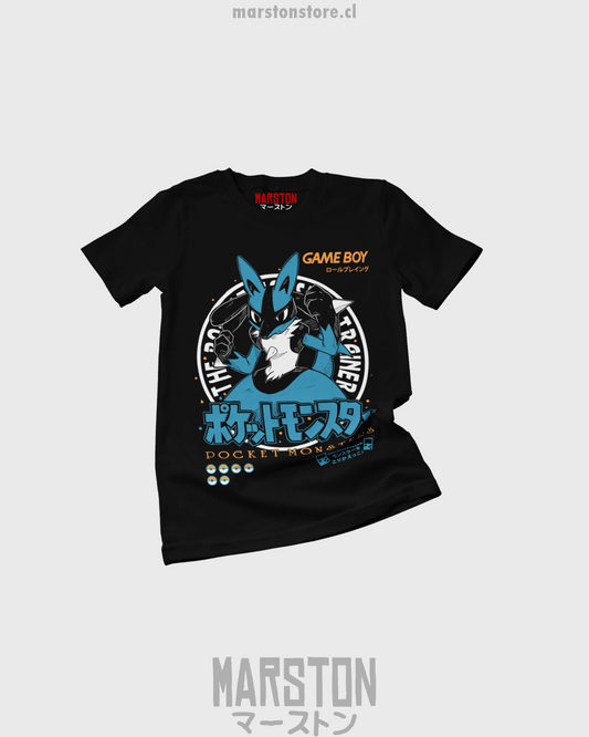 Polera negra de Pokémon con diseño de Lucario