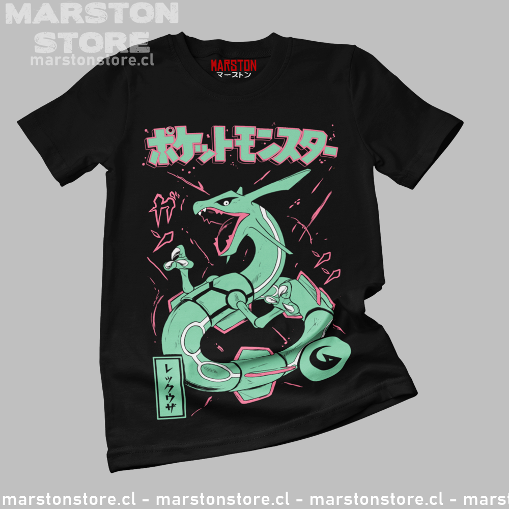 Polera negra de Pokémon con diseño de Rayquaza