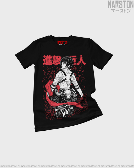 Polera negra Shingeki no Kyojin con diseño de Mikasa Ackerman