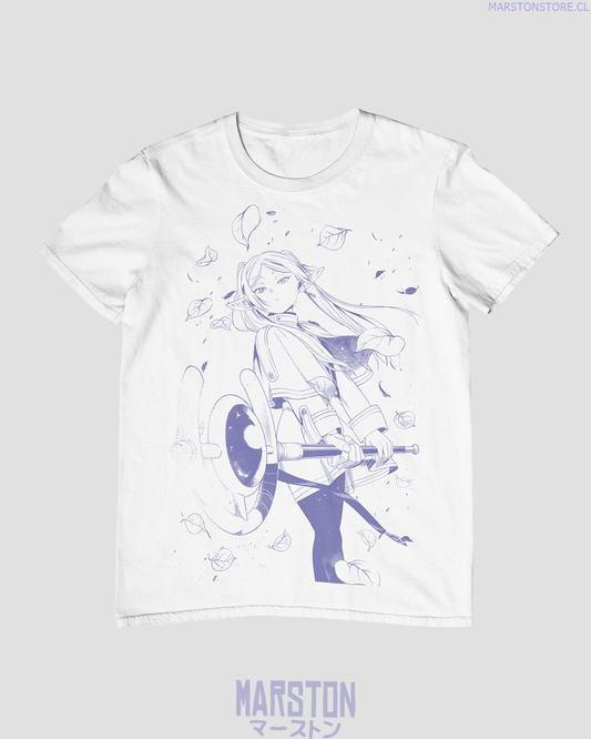 Polera blanca Sousou no Frieren con diseño inspirado en el anime
