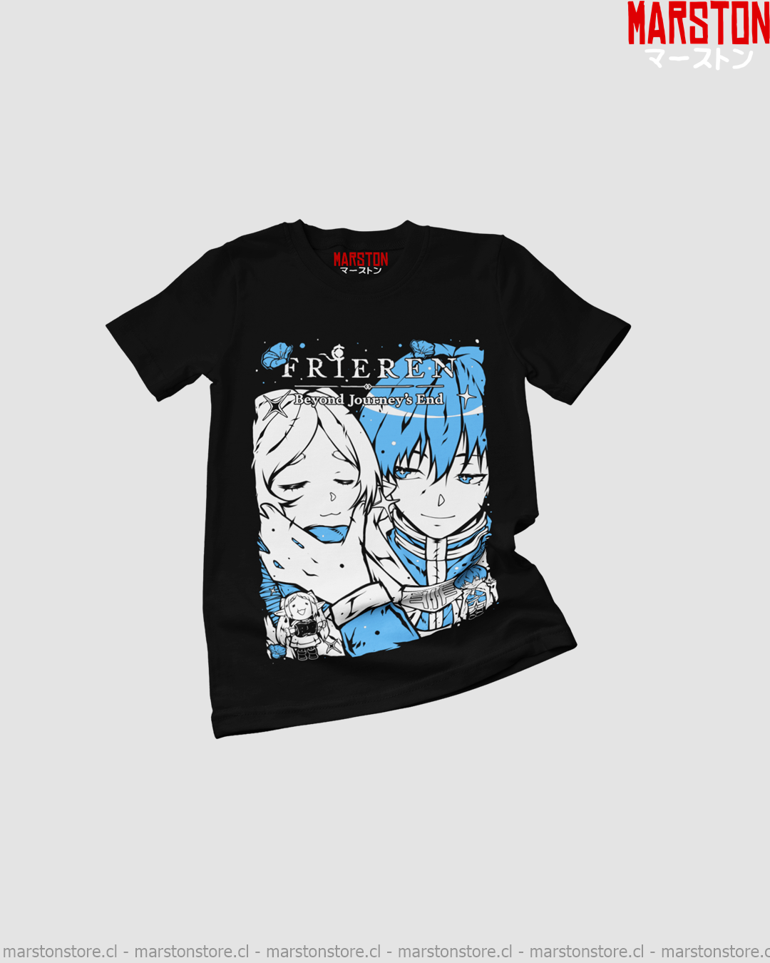 Polera negra Sousou no Frieren con diseño inspirado en el anime