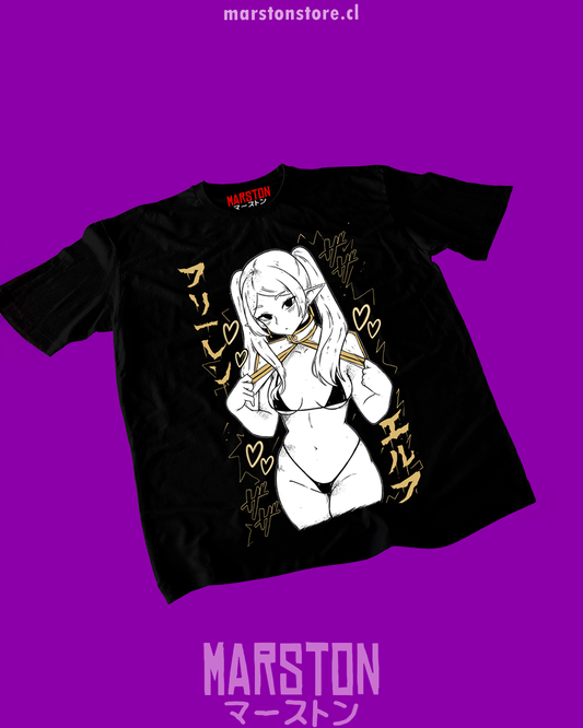 Polera negra Sousou no Frieren con diseño inspirado en el anime