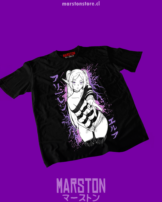 Polera negra Sousou no Frieren con diseño inspirado en el anime