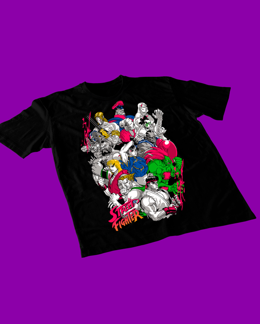 Polera negra con diseño de Street Fighter