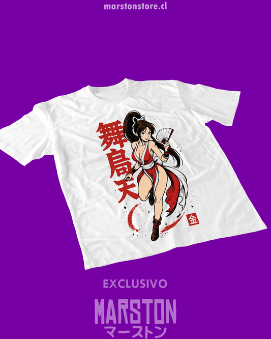 Polera blanca The King of Fighters y Fatal Fury con diseño de Mai Shiranui