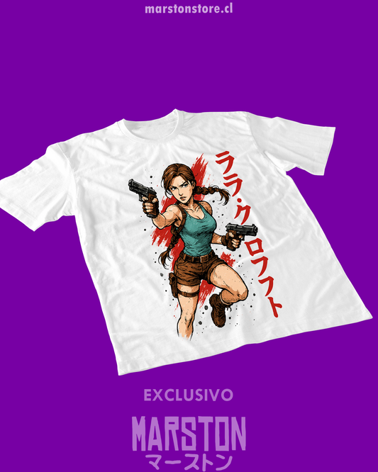 Polera blanca Tomb Raider con diseño de Lara Croft