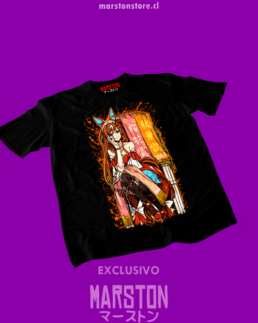 Polera negra con diseño de Uma Musume Pretty Derby